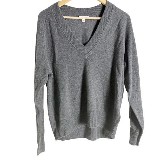 Equipment Madalene Heather Gray 100% Cashmere V-Neck Pullover Sweater Size M - Picture 4 of 10